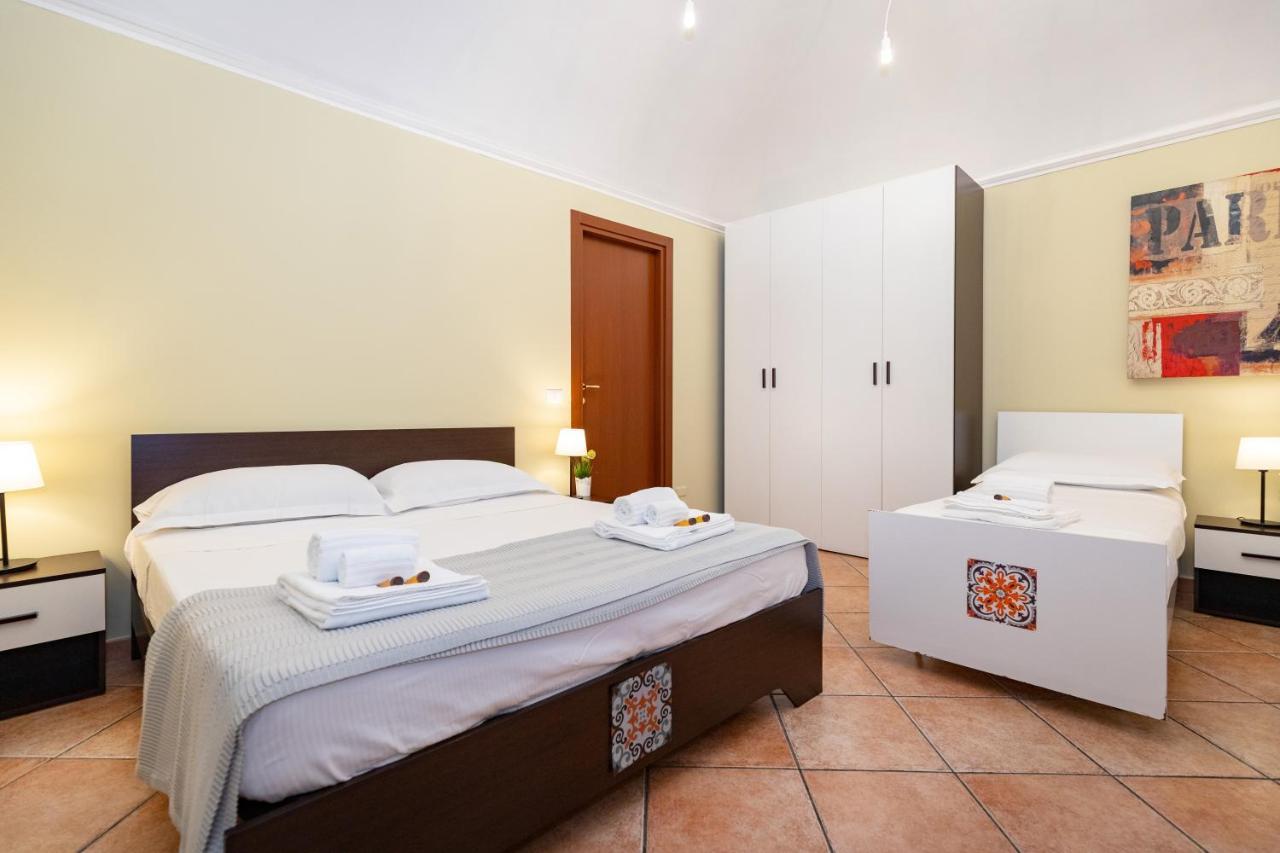Stesicoro Exclusive Rooms Catania Ngoại thất bức ảnh