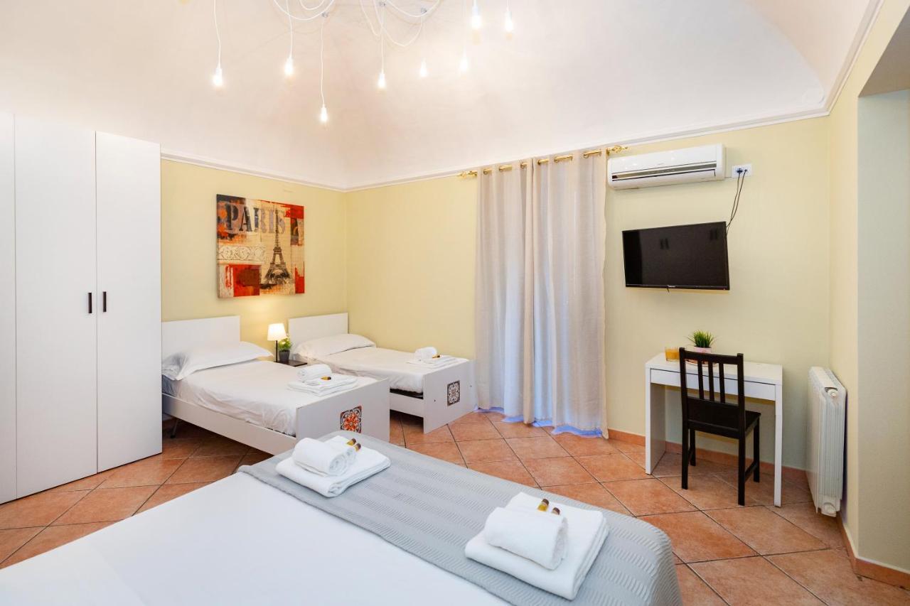 Stesicoro Exclusive Rooms Catania Ngoại thất bức ảnh